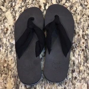 Kauailu yoga flip flops